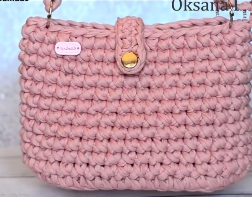 简单易钩的网格包包,自己钩的包包很有成就感