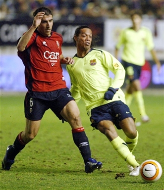 足球提高进攻方向转移能力,足球比赛如何进攻