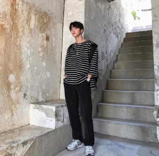 180男生秋季小奶狗穿搭推荐,奶狗风男生少年感穿搭