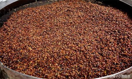 固态发酵酿酒用什么酒曲,固态酿酒发酵时需要压实吗