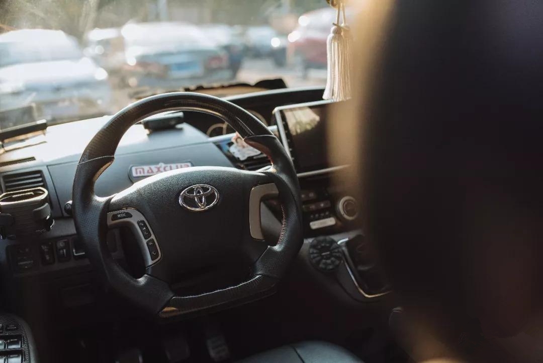 长城腾翼v80移植发动机,长城v8改装丰田voxy