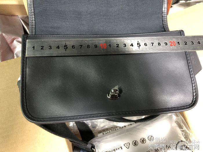 蔻驰crossbody男包,蔻驰dinky亮皮