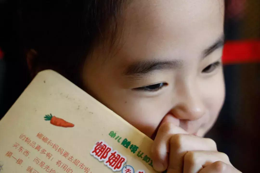 转接环如同原生操控性基因强大佳能EOSR初步评测