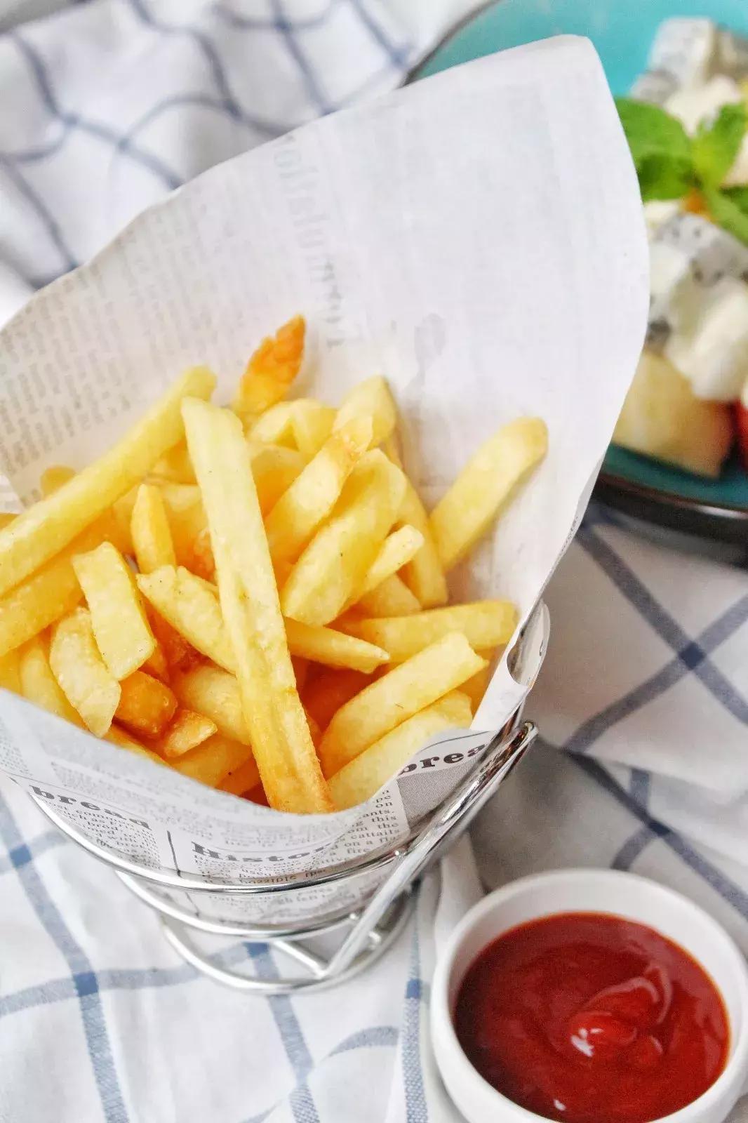 畅饮半个月！这家“自选型”酒吧就在民歌湖酒吧街！