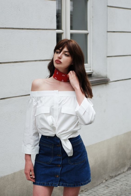 穿一字肩衣服穿什么内衣,一字肩上衣穿什么内衣