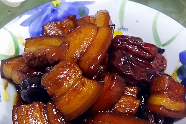 干巴巴的枣怎么做好吃,红烧枣的家常做法