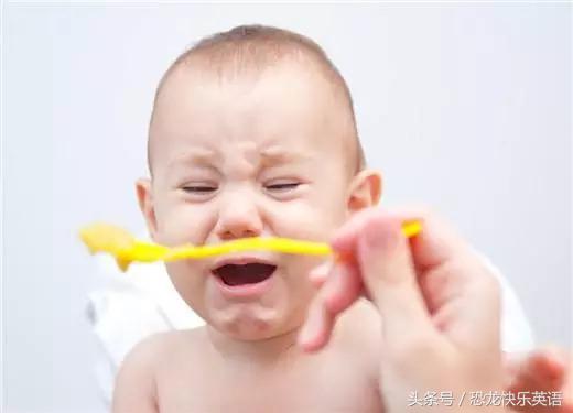 宝宝擦伤涂香油有用吗,宝宝擦伤后涂芦荟胶