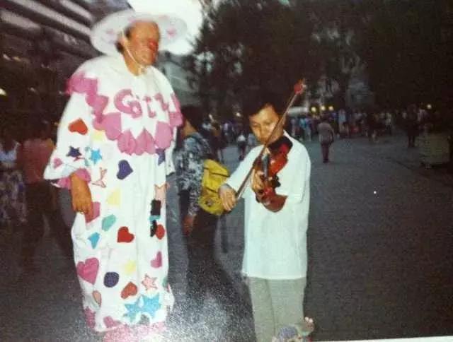 历经40年，他收藏的宝贝一座博物馆都装不完，他是真正私人收藏家