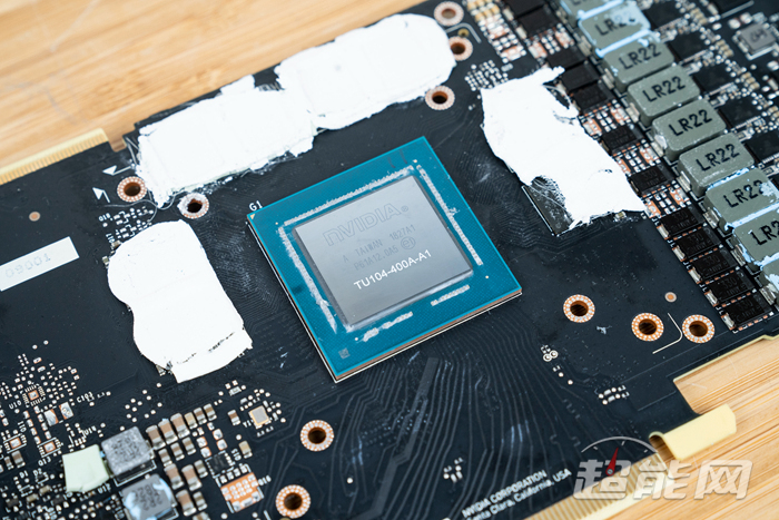 asusrogstrixgeforcertx2080ti,nvidiageforcertx2080supervgag740