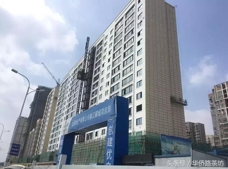 今天江宁神盘交付！实景曝光！二手房价破40000元/㎡！业主笑了……