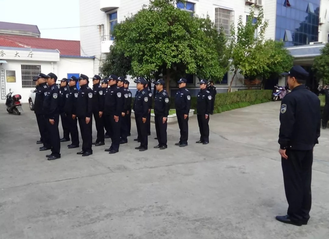 体制内基层工作人员的心酸,体制内心酸事实