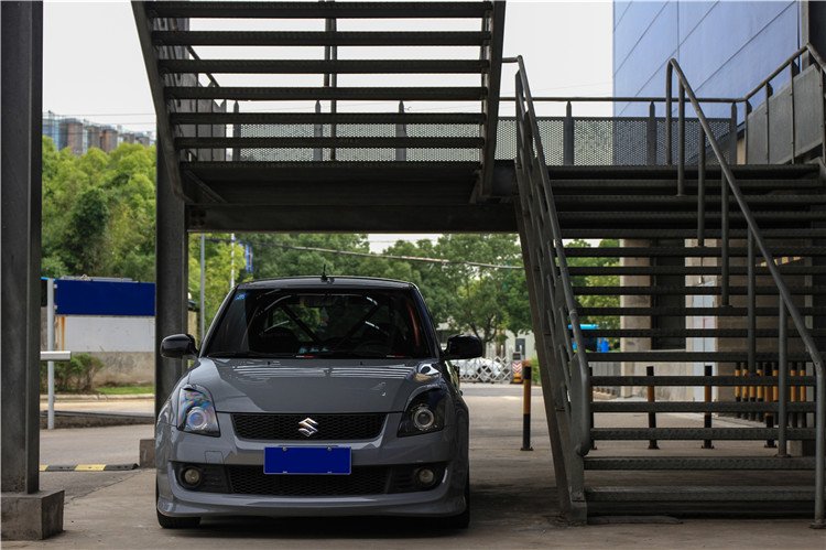 雨燕1.3自吸能有多猛,开了10年铃木雨燕的感受