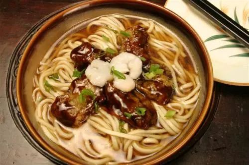 4种主食吃一口相当于吃油,当心这5种主食吃下去相当于喝油