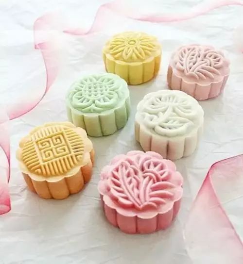 理性选购月饼拒绝过度包装 (现在有哪些月饼质量有问题)