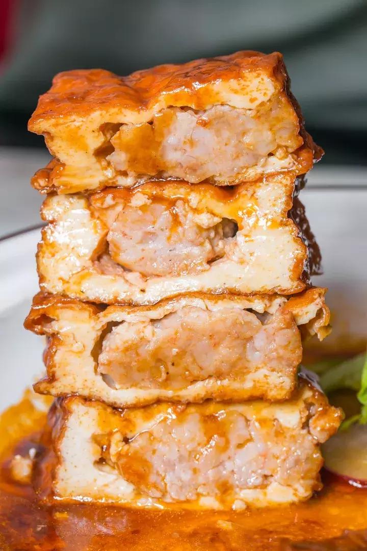 6.8折！陆家嘴惊现1家“网黄餐厅”，人均40+吃哭老板！