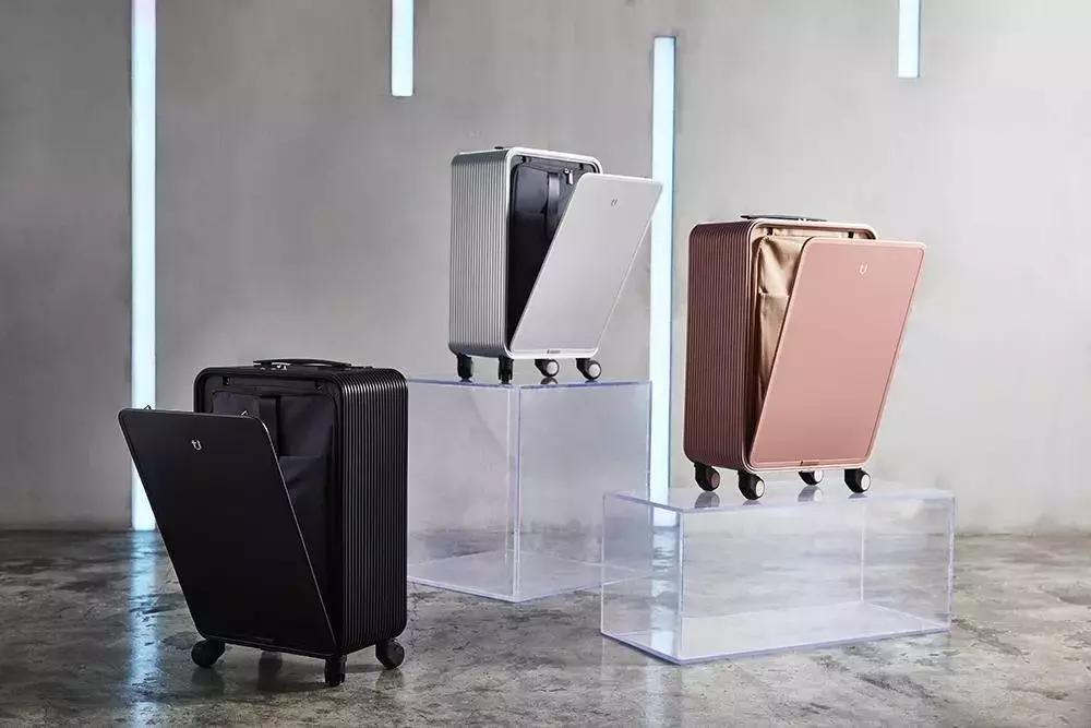 梁洛施秋冬穿搭,梁洛施机场装扮