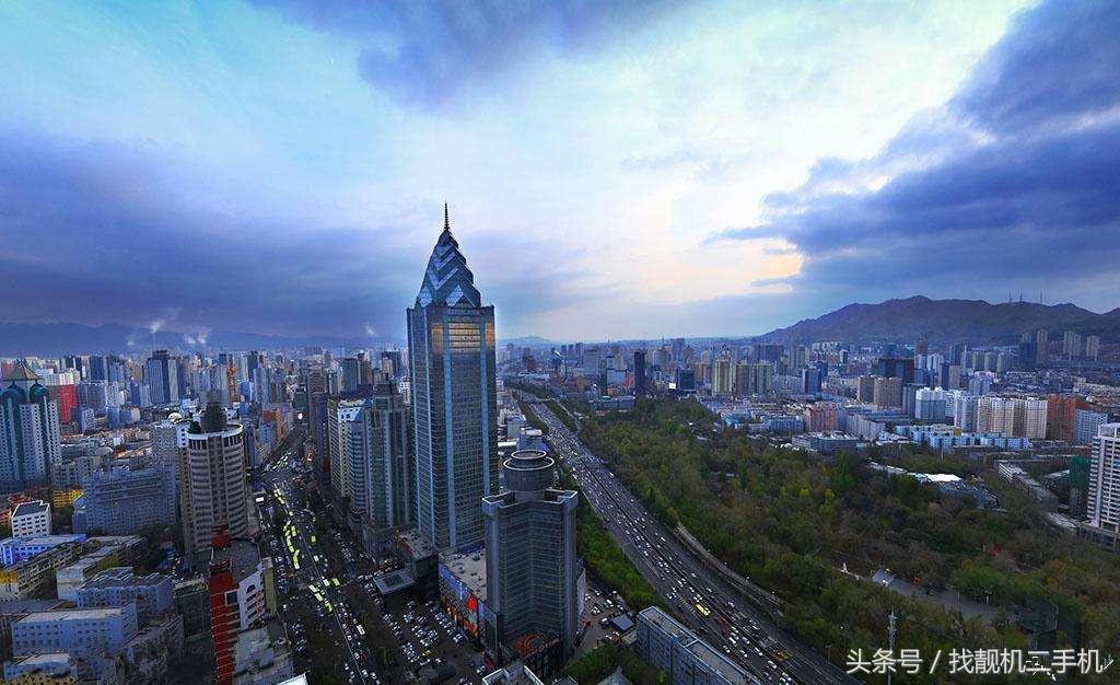 为什么现在越来越多人去新疆打工,去新疆打工好还是内地打工好