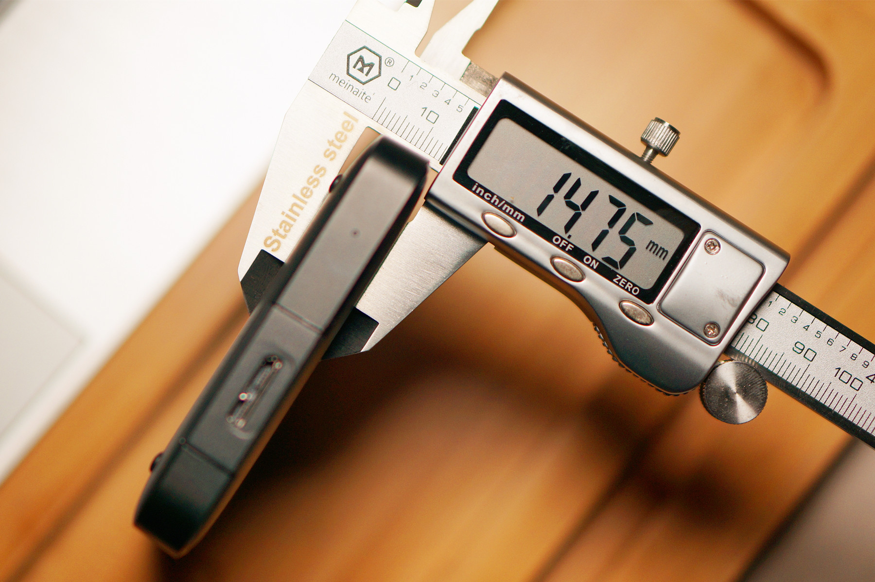 极致轻薄商务首选:东芝CANVIO™SLIM移动硬盘体验