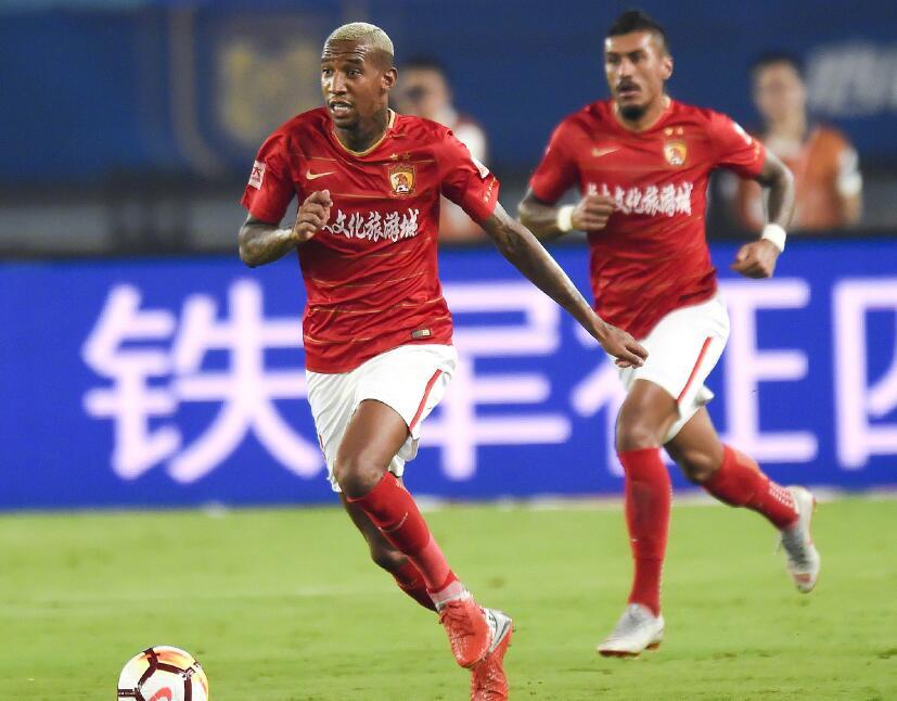 恒大回传失误,塔利斯卡传中