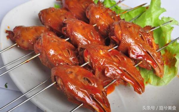 吃鸡头和吃鸭头哪个好,为什么只吃鸭头没人吃鸡头