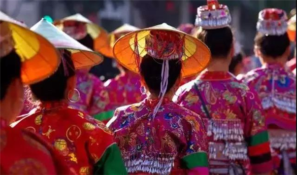 傣装衣服款式类型大全,傣装写真一键换装