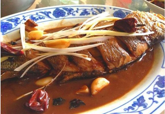 家常炖鱼用什么鱼比较好,清炖鱼的最正宗炖法