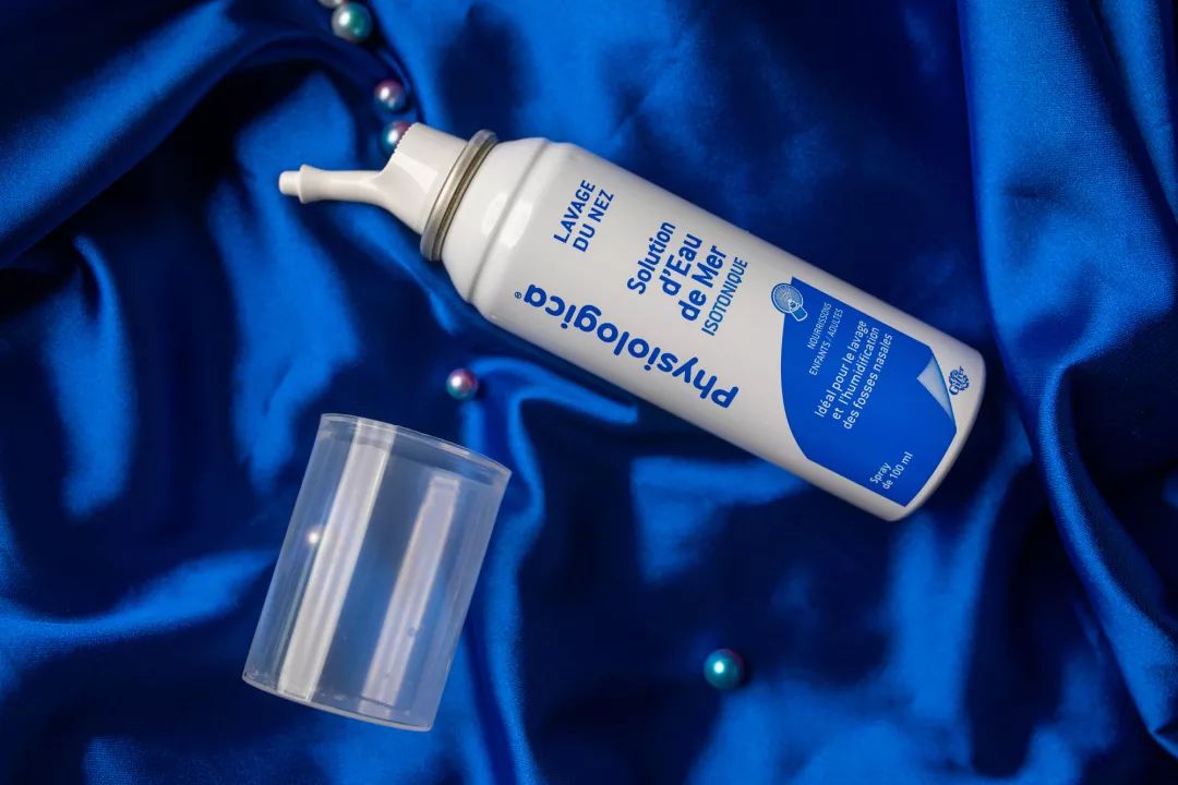 高浓度海水鼻腔喷雾,外国人用深海盐水做鼻喷