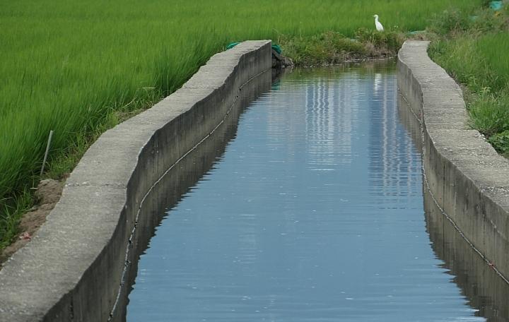 leica徕卡c-lux2多少钱,徕卡clux变焦