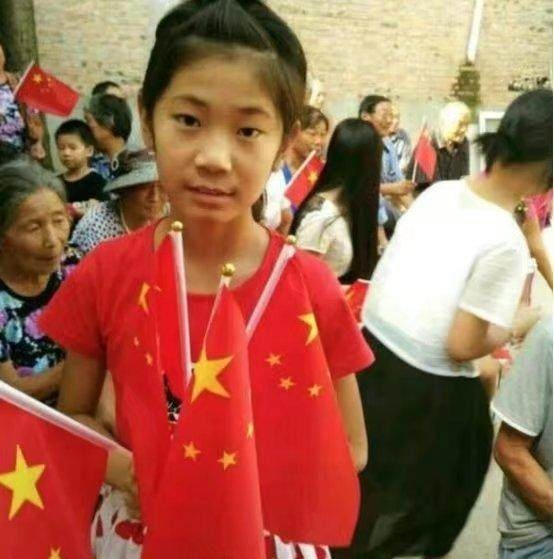 朱婷携妹妹出现大奖赛赛场,朱婷妹妹打排球比赛