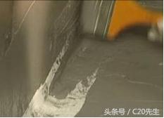 聚合物防水涂料的施工,高分子聚合物水泥防水防腐涂料