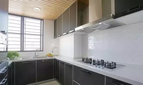 油烟机的废油别扔留下省钱又实用,抽油烟机排出废油可以当花肥料