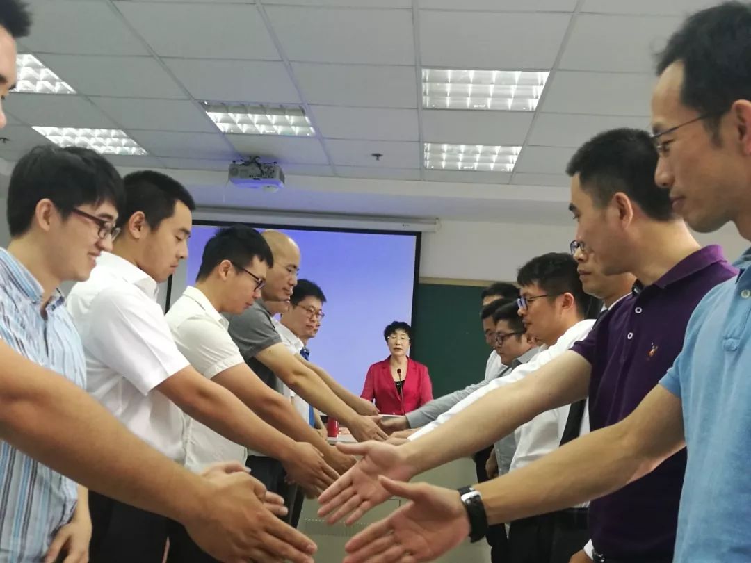 上海海事大学游学,参观上海海事大学的一天