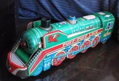 夫妻俩开服装店存的钱,夫妻俩开了几十年小店的收入