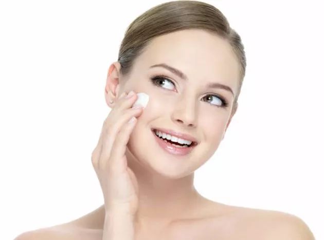 哪些国货精华是抗衰的,那些年跟风潮流买的东西