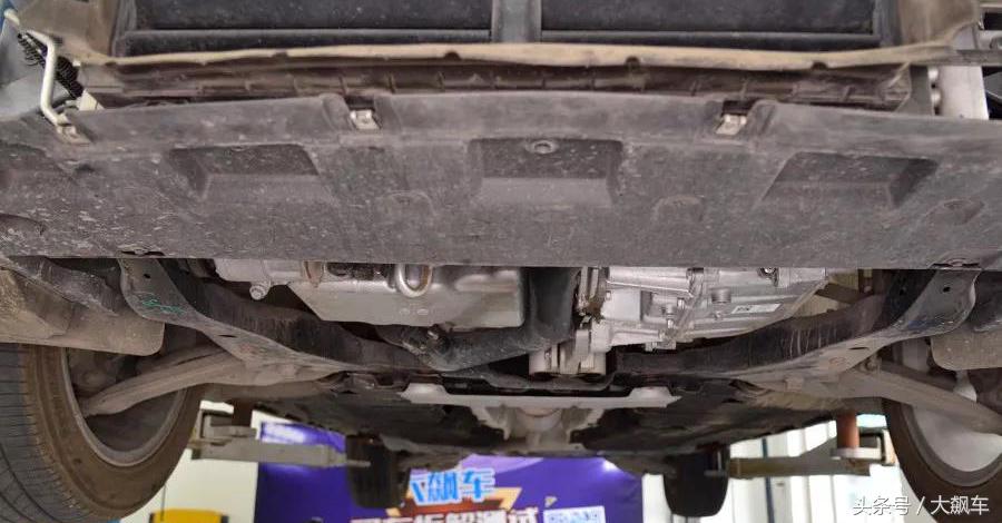 蒙迪欧高功率2.0t跟bba2.0t有可比性,蒙迪欧底盘吊打bba