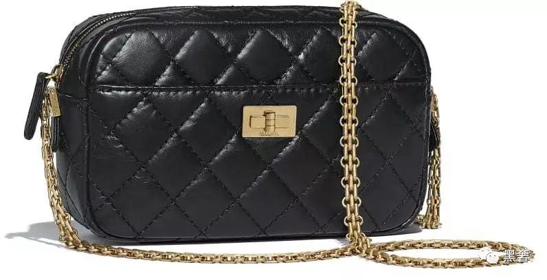 结婚当天适合妈妈背的包推荐,去参加婚礼背什么颜色的包合适