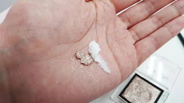 惊呆了！NIVEA小蓝罐的隐藏功能太强大！