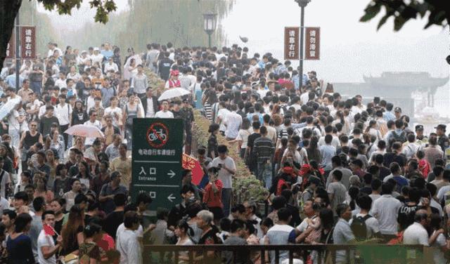 欢乐谷艺术节 (重庆欢乐谷国际魔术节)