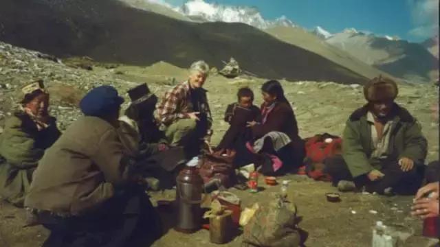 英国老奶奶患癌症,英国72岁老奶奶