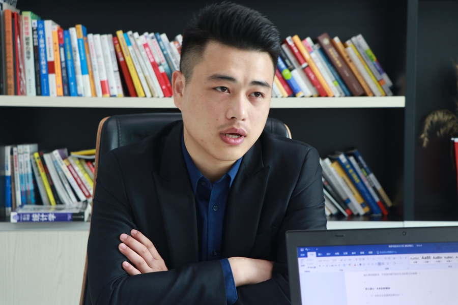 对不起我没办法跟你在一起了文案,对不起我没法与我不喜欢的人交往