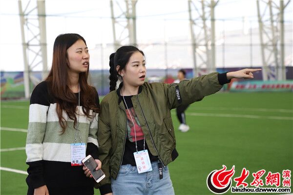 踢出个未来合唱,踢出个未来舞蹈版