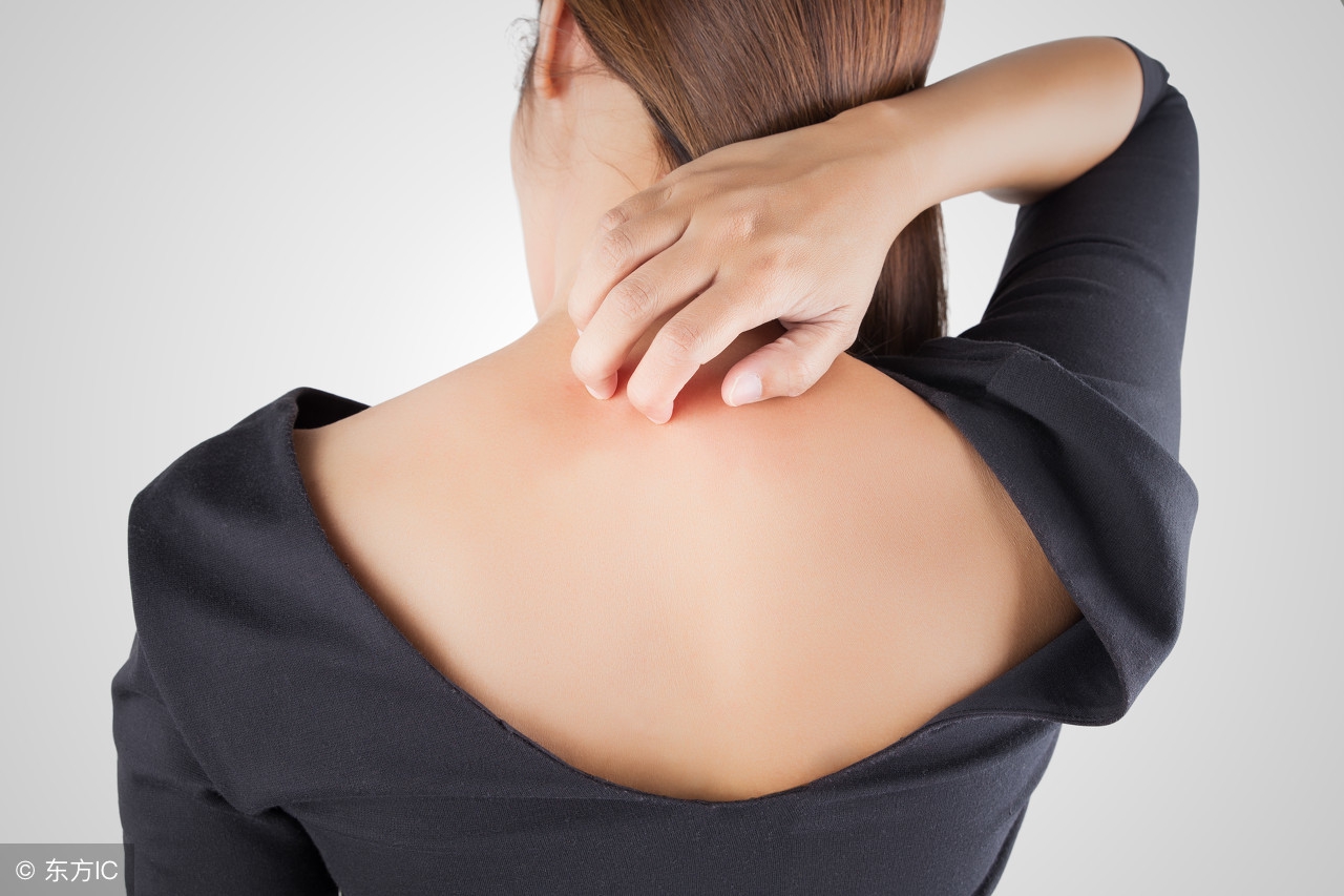 每天按摩2个穴位,坚持1周,皮肤病好了,脾胃也好了!