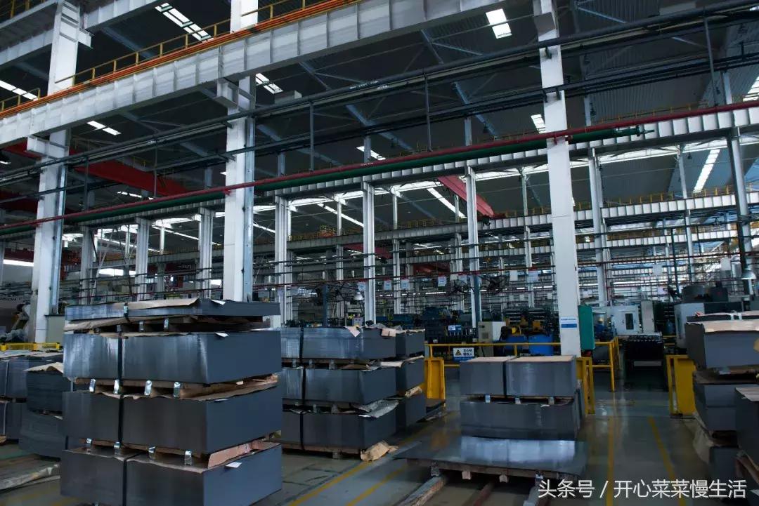 未来会被机器人替代吗,未来人类会被机器人取代吗