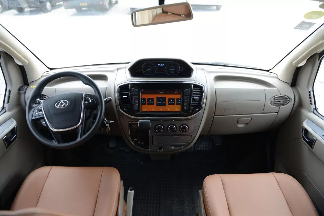 皮卡房车出租一个月多少钱 (房车出租价格多少钱一天)