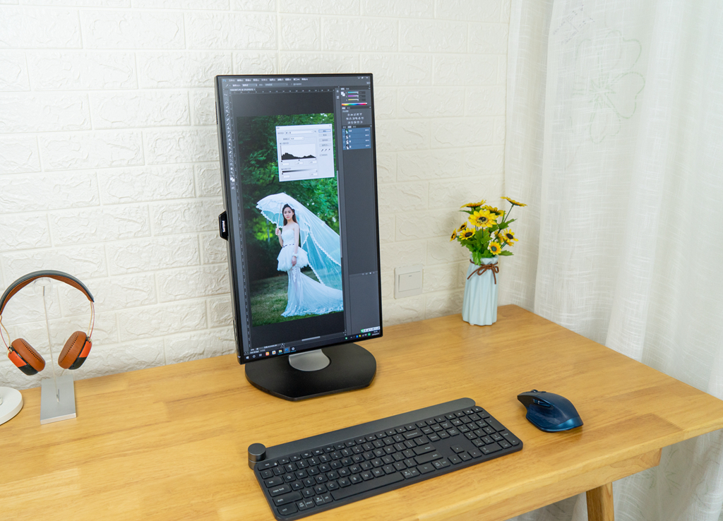 飞利浦42英寸防烧屏oled4k评测,飞利浦27寸165hz曲面屏画质怎么样