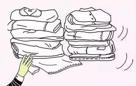 如何在卧室打造衣帽间,怎么在卧室设计一个小衣帽间