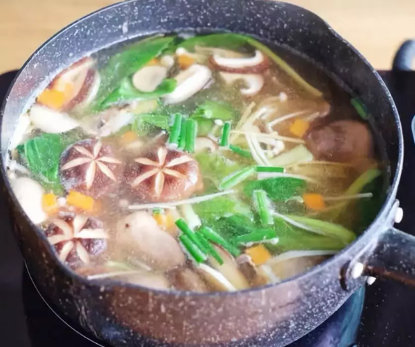 天气热孩子越来越爱吃这道菜,给孩子多做这几种家常菜少生病