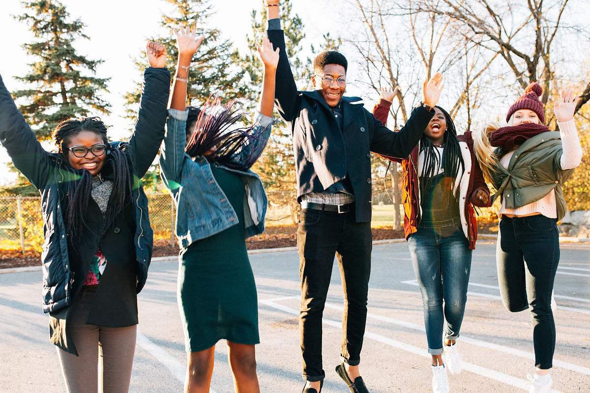 怎么取一个高大上的品牌名,怎么取一个高端上档次的名字