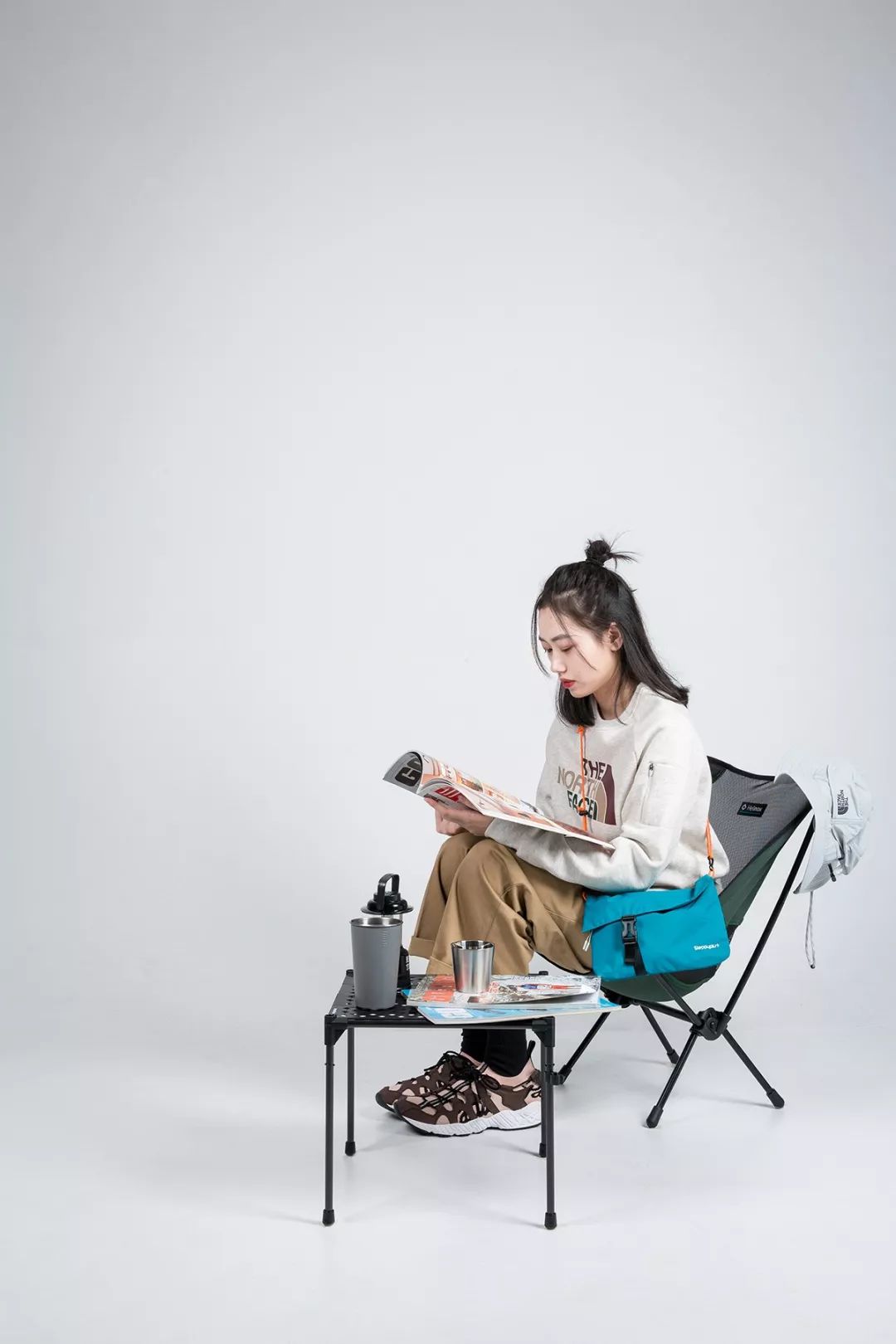 在这双“法日混血”的意产球鞋背后，我嗅到一丝危险气息