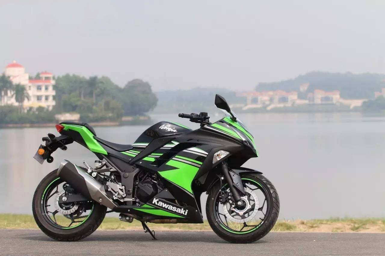 2015年川崎小忍者ninja250,17款川崎ninja250极速测试